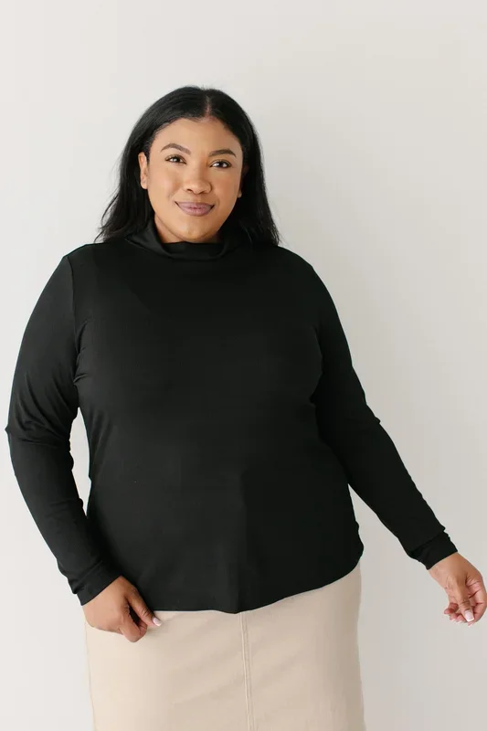 ‘Zuri’ Ribbed Turtleneck