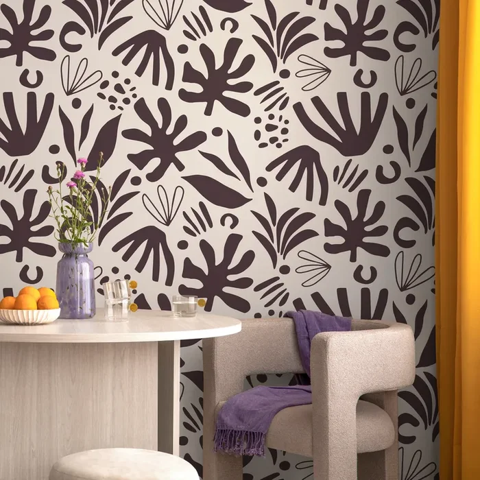 Abstract Wallpaper With A Modern Leaf Cutout Motif In Deep Brown And Beige – D684