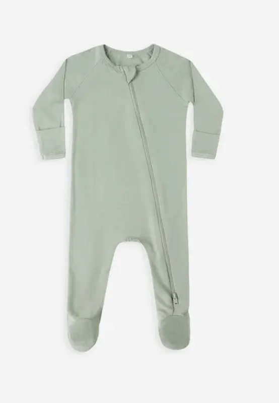 Bamboo zip footie || Fern