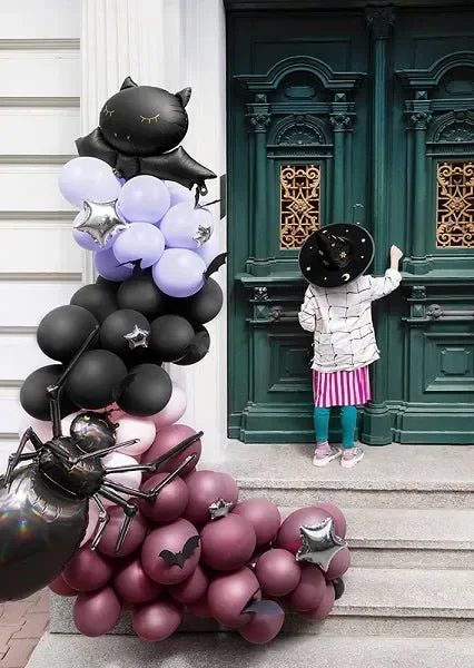 Bats & Spiders Balloon Garland