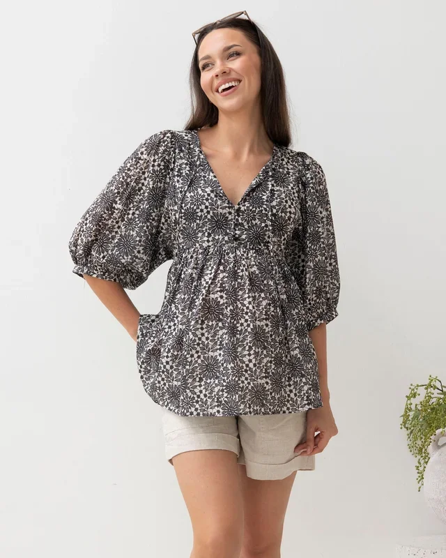 Black Daisy Print Cotton Tunic Top