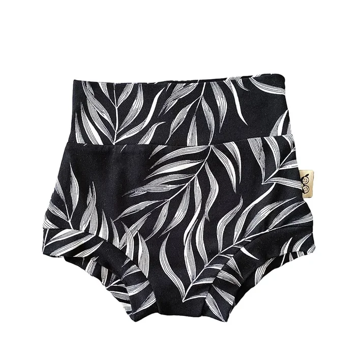 Black Pampas Leaves Bummies