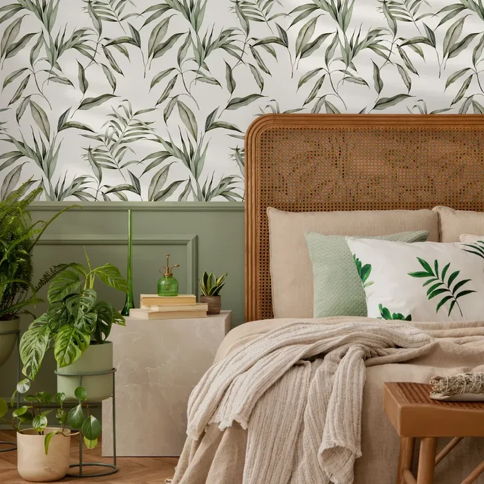 Botanical Wallpaper With Lush Greenery In Green – C271