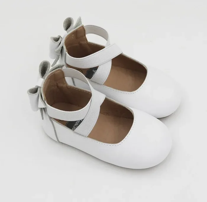 Bow Back Ballet Flats – White