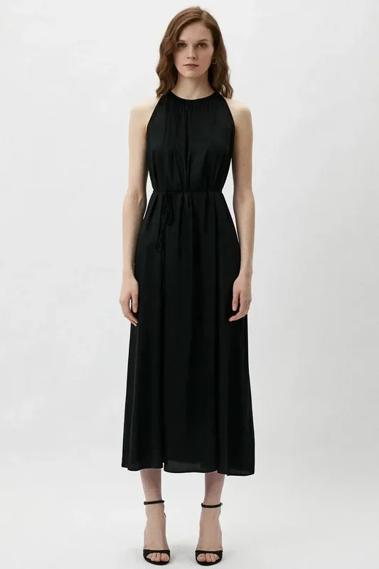Clarissa Dress with Belt in Black