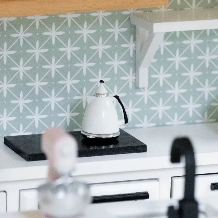 Classic Coffee Pot – White