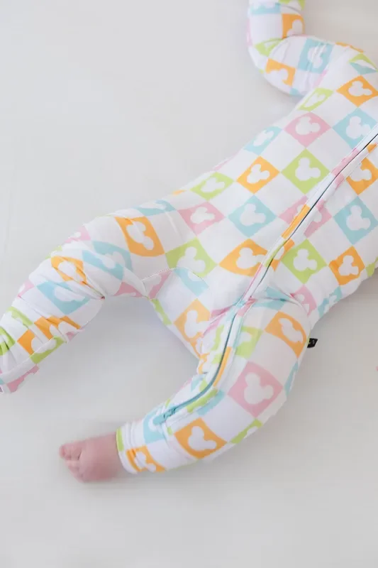 Clubhouse Cabana – Zippy