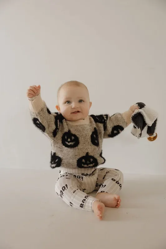 Cozy Sweater | Halloween