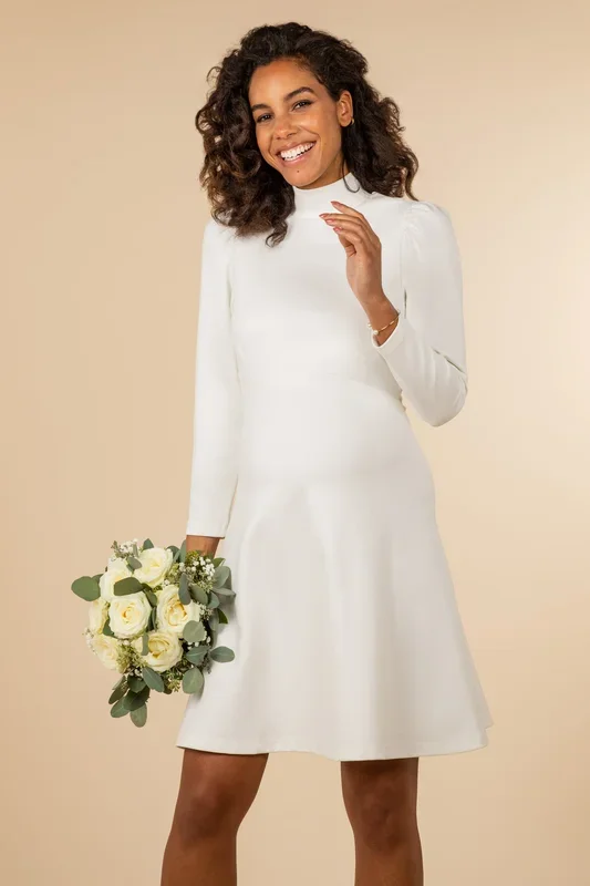 Ecovero maternity wedding dress with stand-up collar