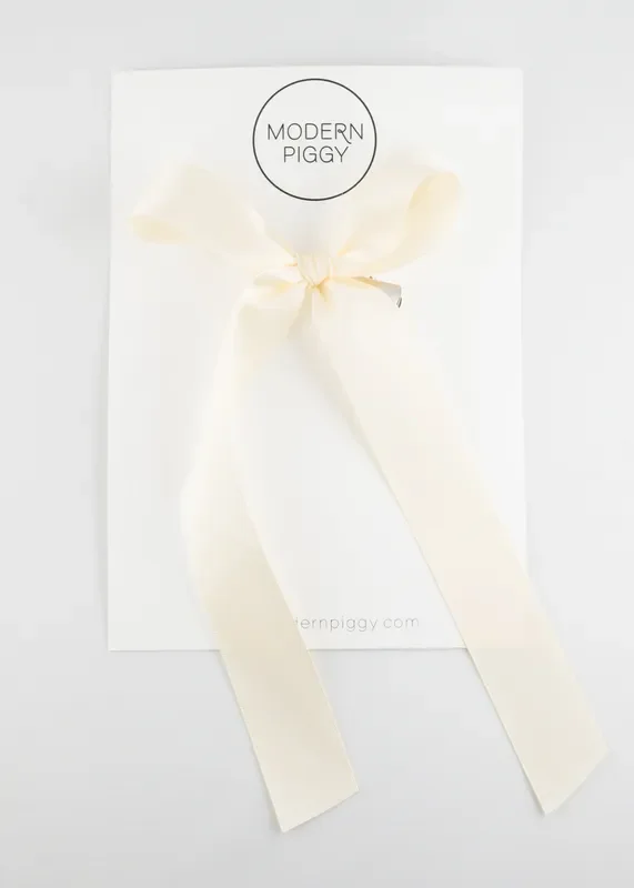 Eggnog | Statement Ribbon Bow