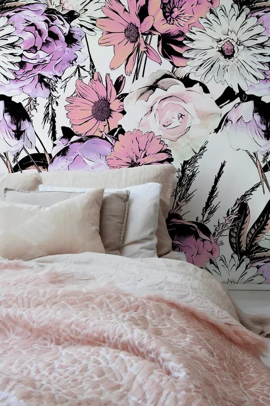 Floral Wallpaper With Illustrated Bouquets In Pink, Purple, And Black – B080