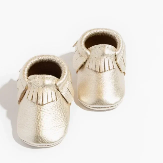 Freshly Picked Platinum Classic Moccasin Baby Shoe