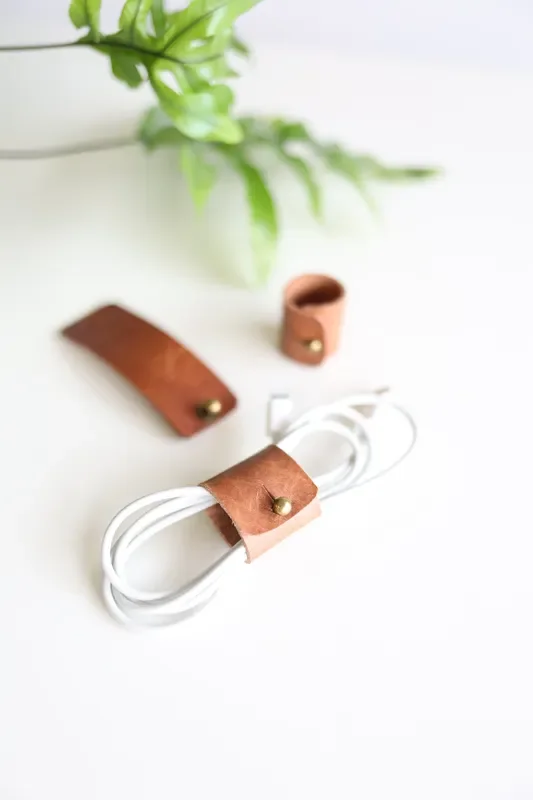 Leather Cord Keepers – Set Of 3