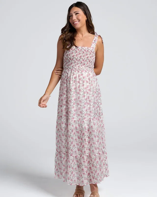 Lilliana Maternity Baby Shower Dress In Roseate Floral