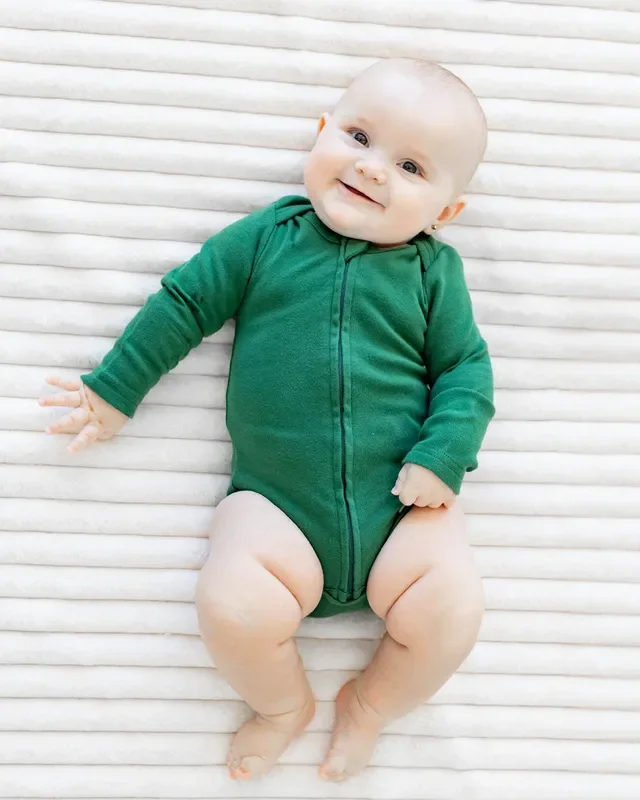 Long Sleeve Zipper Bodysuit In Hunter, 0-3m