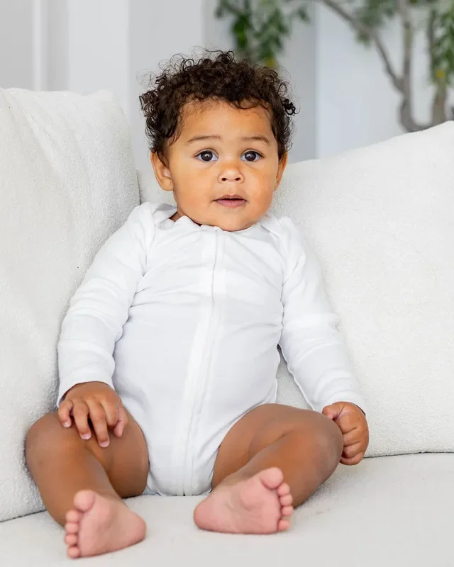 Long Sleeve Zipper Bodysuit In Pearl, 0-3m