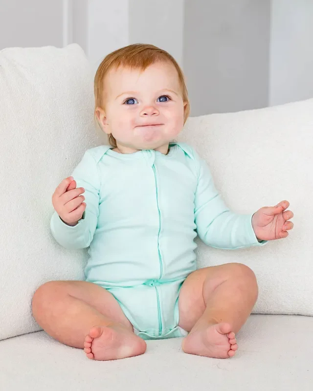 Long Sleeve Zipper Bodysuit In Seafoam, 6-9m