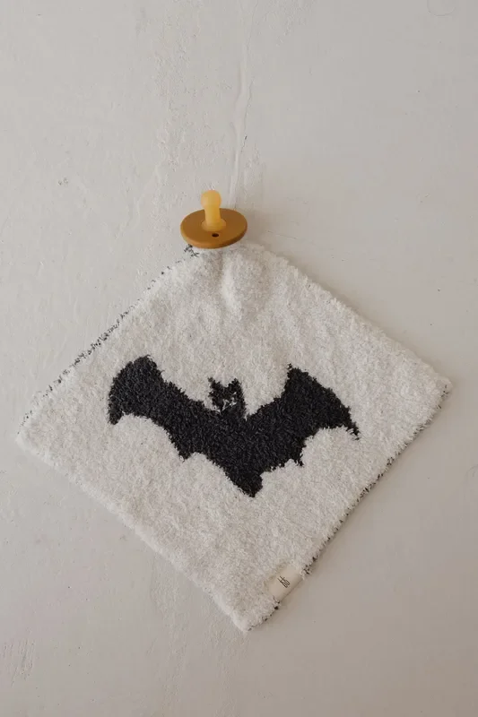 Lovey | It’s Bats!