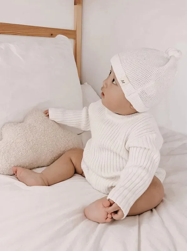 Luna + Luca Chunky Rib Organic Cotton Knit Long Sleeve Gender Neutral Romper – White