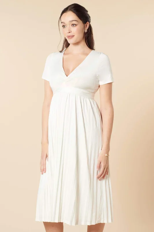 Maternity and breastfeeding wedding dress with pleated skirt
