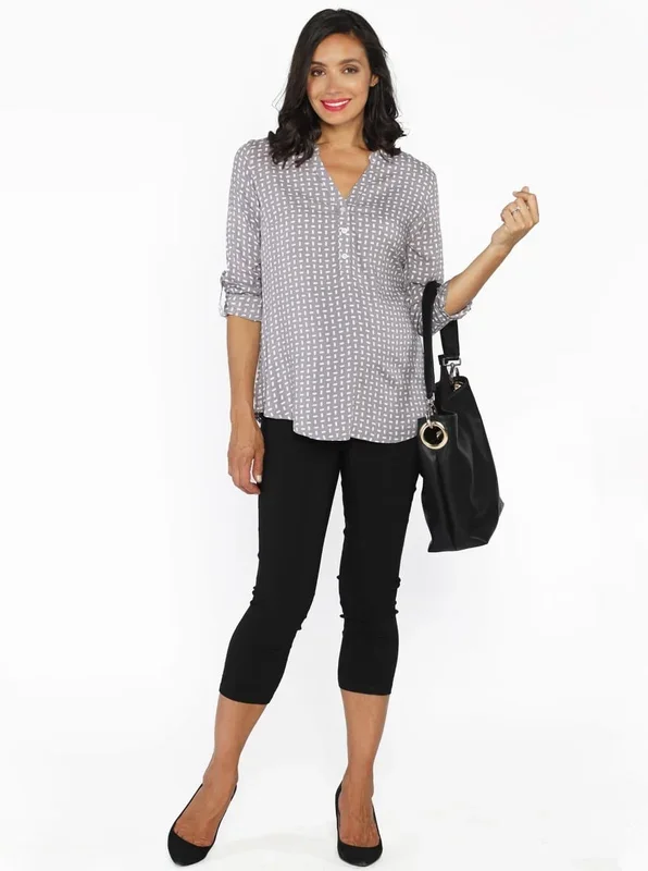 Maternity Cropped Stretchy Capri Pants -Size XS S Only