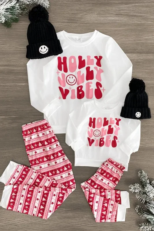 Mom & Me – “Holly Jolly Vibes ” Pajama Set