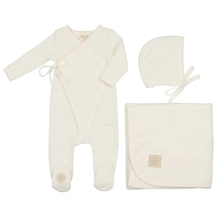 Mon Tresor Bebe Scallop Wrap Layette Set