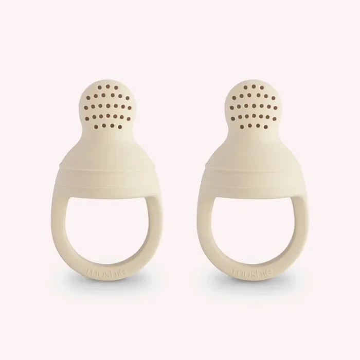 Mushie Fresh Food Feeder – Shifting Sand 2pk