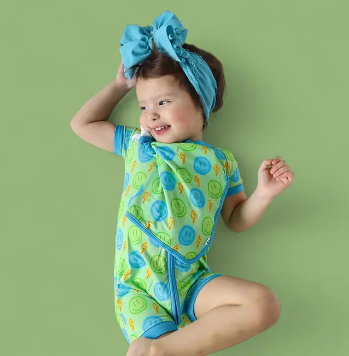 Neon Smiles Dream Shortie