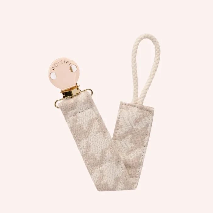 Petite Pacifier Clip – Houndstooth Neutral