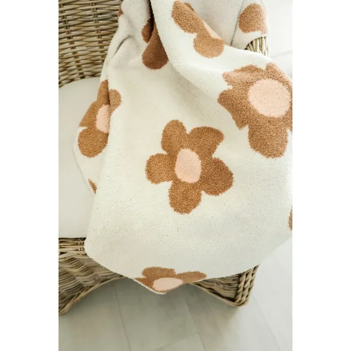 Plush Blanket – Caramel Daisy