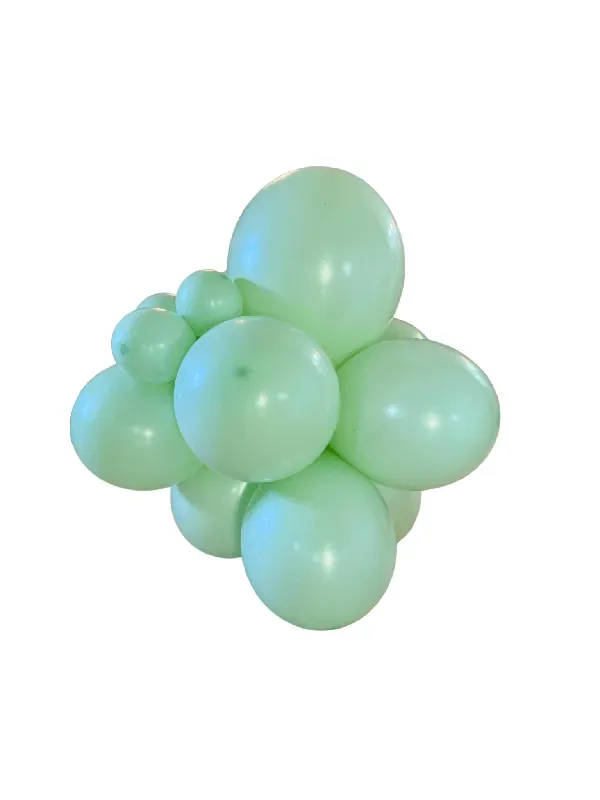 Premium Pastel Green Latex Balloon Cluster (5 “, 11” And 17”)
