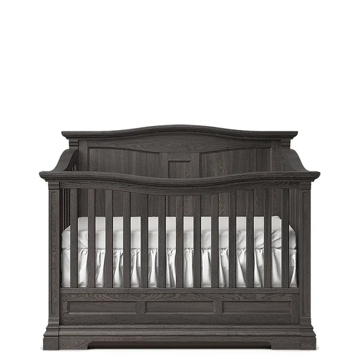 Romina Imperio Convertible crib w/ Solid Panel