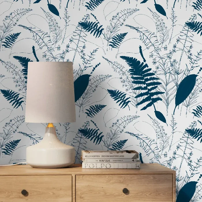 Scandinavian Wallpaper With A Wildflower And Fern Motif In Navy Blue – D977