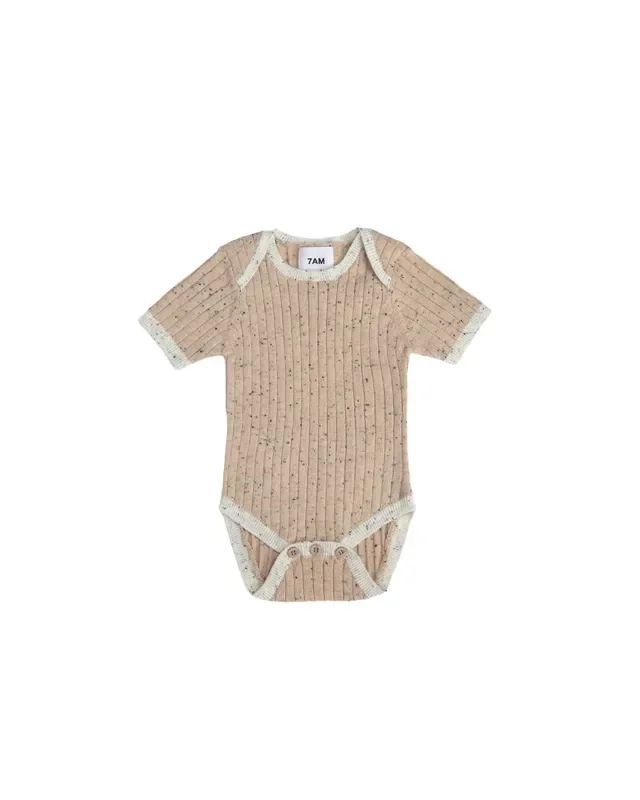 Short Sleeve Bodysuit – Hug Me