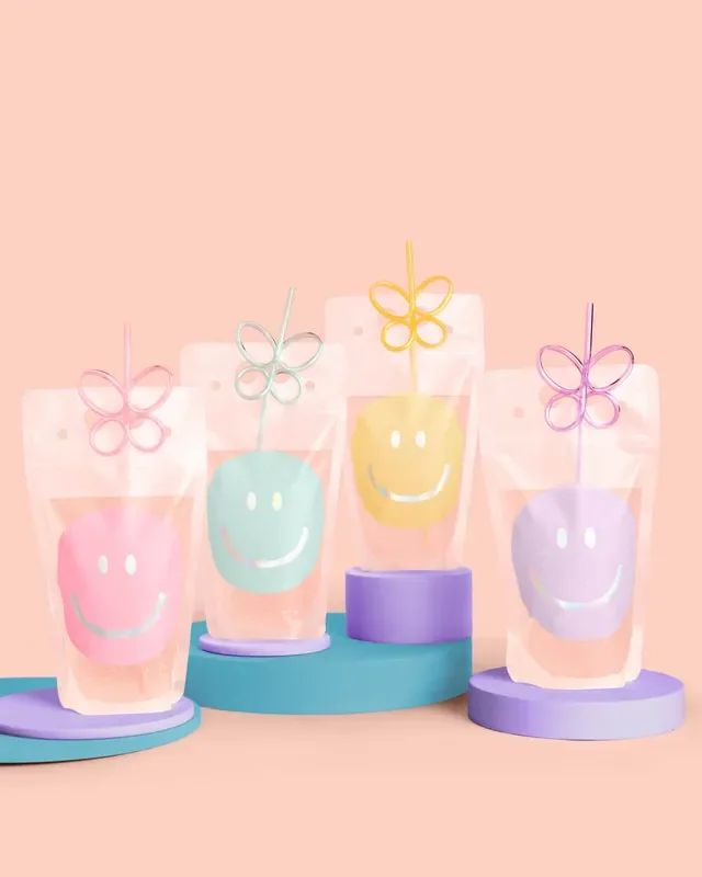 Smiley Sippers – 16 Pouches + Straws