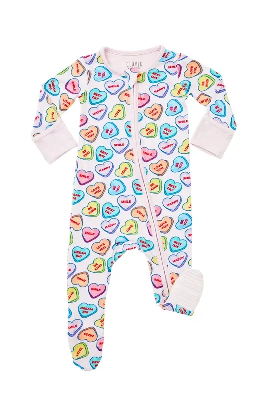 Soft & Stretchy Zipper Footie – Candy Hearts