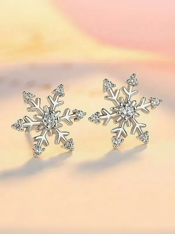 Sweet Snowflake Earrings