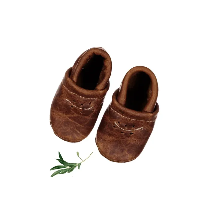 The Leather Mocc – Oak