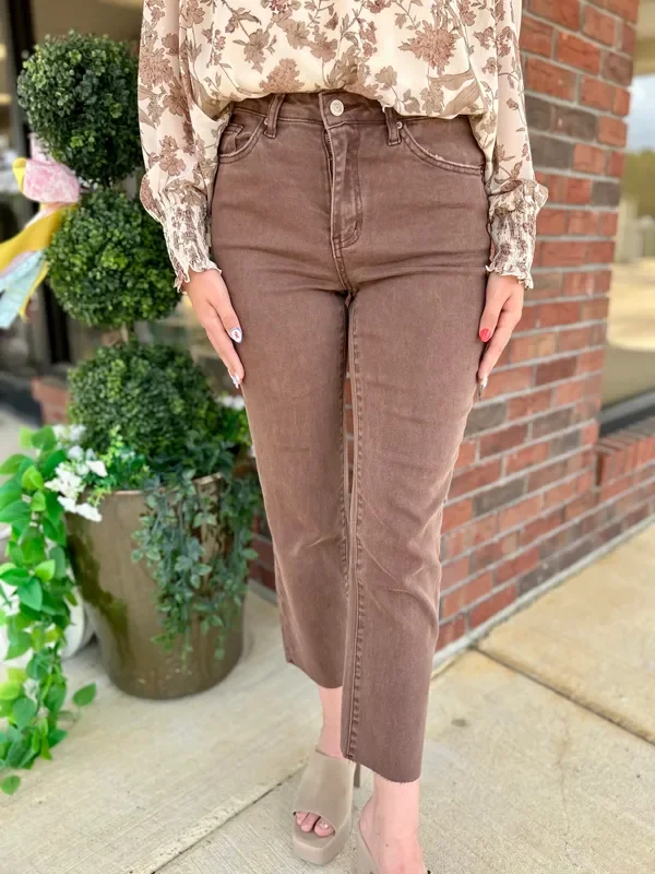 To The Point Mahogany Straight Leg Crop Jeans