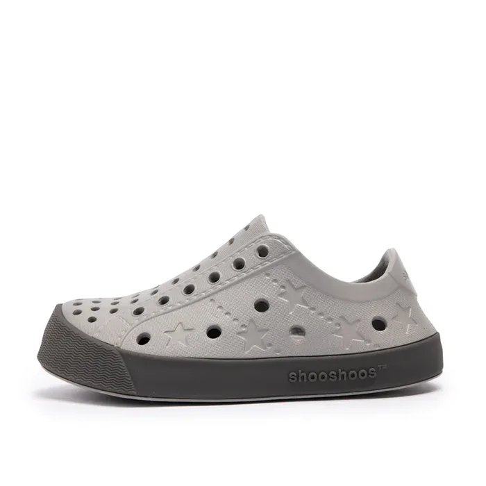Toddler Perforated Slip On Water Sneakers in Champagne – Mervin