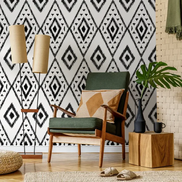 Tribal Wallpaper With A Sketched Diamond Motif In Black And White – C848