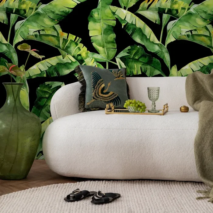 Tropical Wallpaper With Watercolor Banana Leaves In Green And Black – A266
