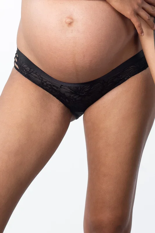 True Luxe lace maternity briefs, black