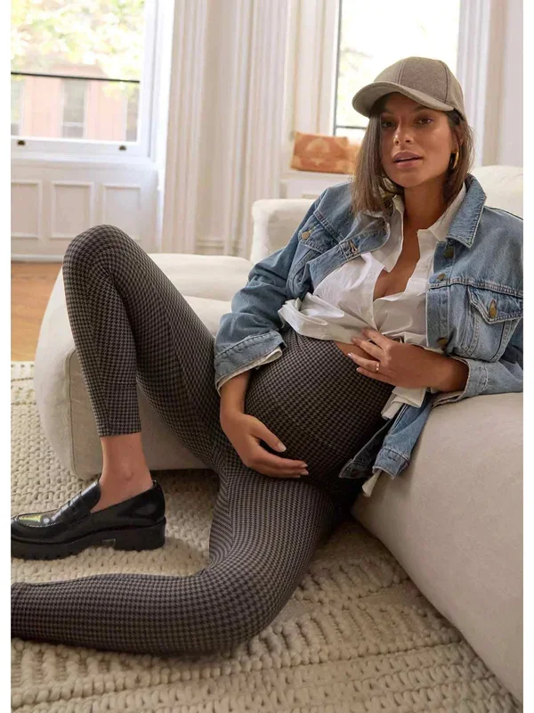 Ultimate Before, During and After Legging in Grey Houndstooth