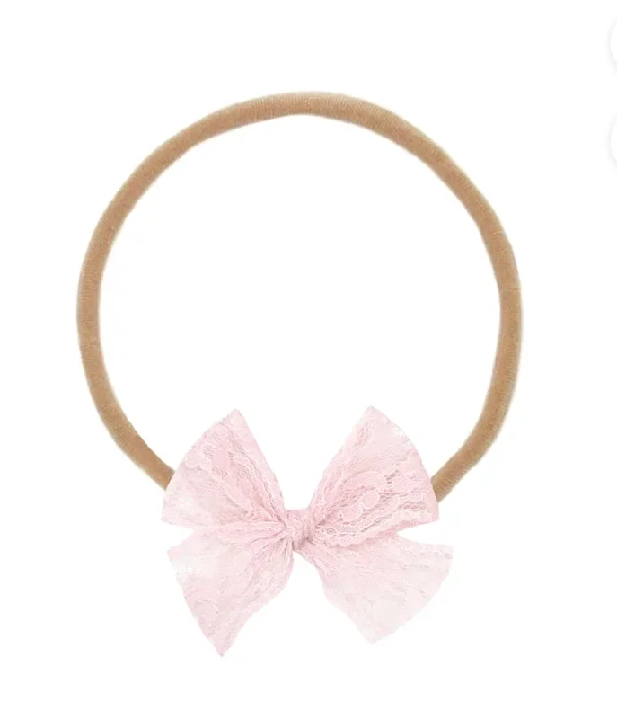 Vintage Bow || candy pink lace