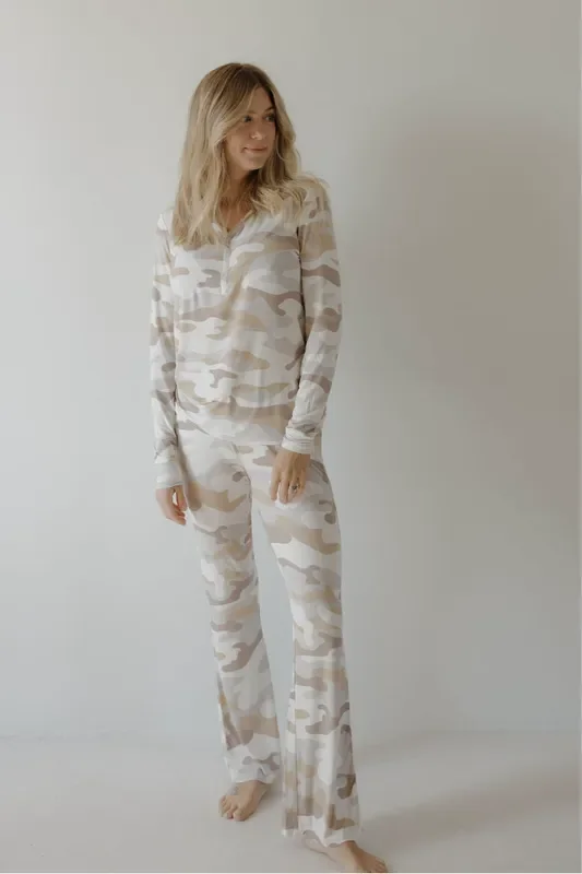 Women’s Long Sleeve Bamboo Pajama | Camo 2.0