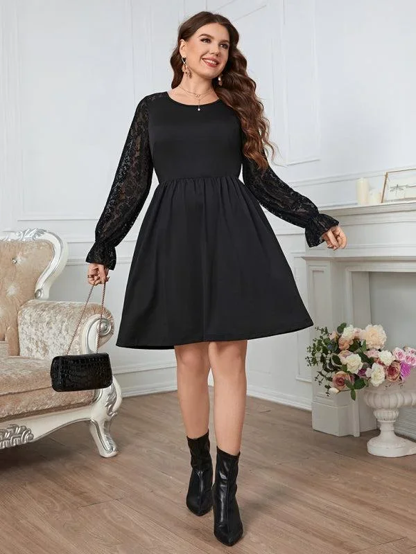 Women’s Plus Size Black A Line Dress With Long Lace Sleeves