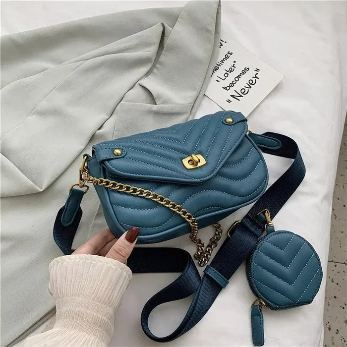 Women’s Quilted Shoulder Bag With Adjustable Strap And Matching Purse